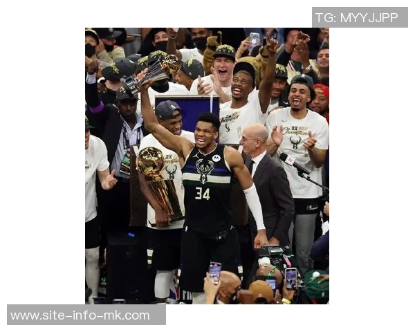 雄鹿计划围绕字母哥与特纳补强阵容目标锁定格兰特维金斯和基斯珀特 雄鹿计划围绕字母哥与特纳补强阵容目标锁定格兰特维金斯和基斯珀特