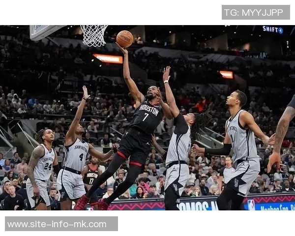 马刺防守表现出色沃尔什成功限制文班的发挥 马刺防守表现出色沃尔什成功限制文班的发挥